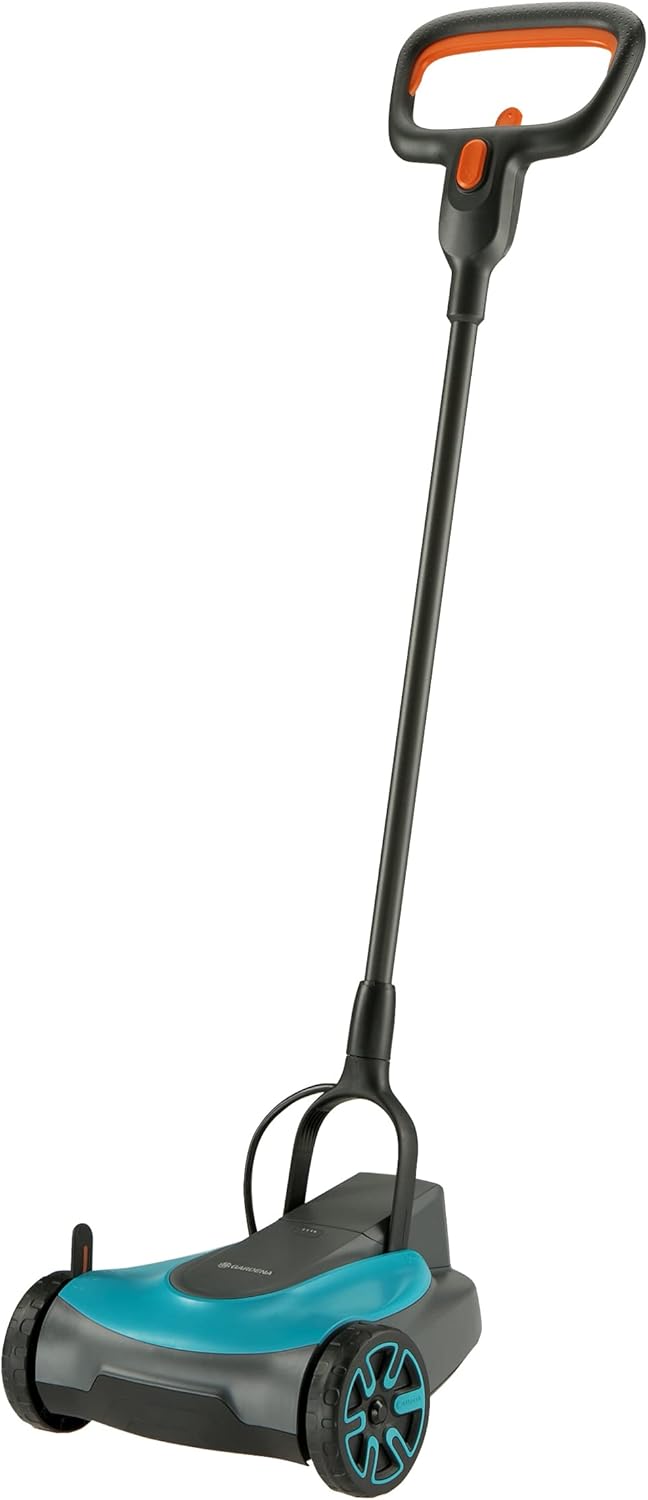 Gardena Rasaerba a batteria HandyMower 22/18V P4A Set pronto all’uso: rasaerba manuale, per prati fino a 50 m², altezza di taglio regolabile, incl. batteria 18V P4A (14620-20)